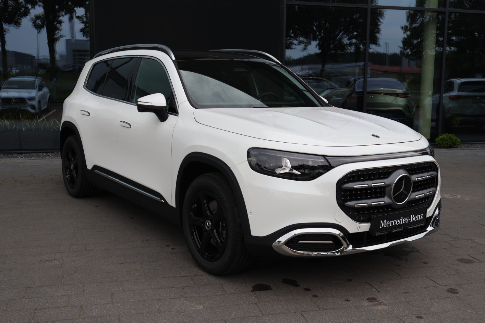 Mercedes-Benz GLB 200