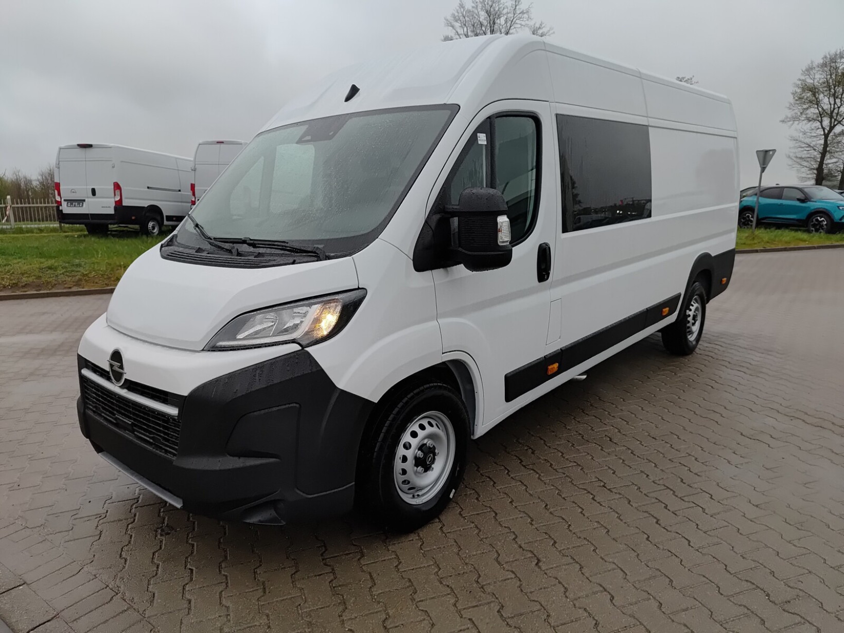 Opel Movano