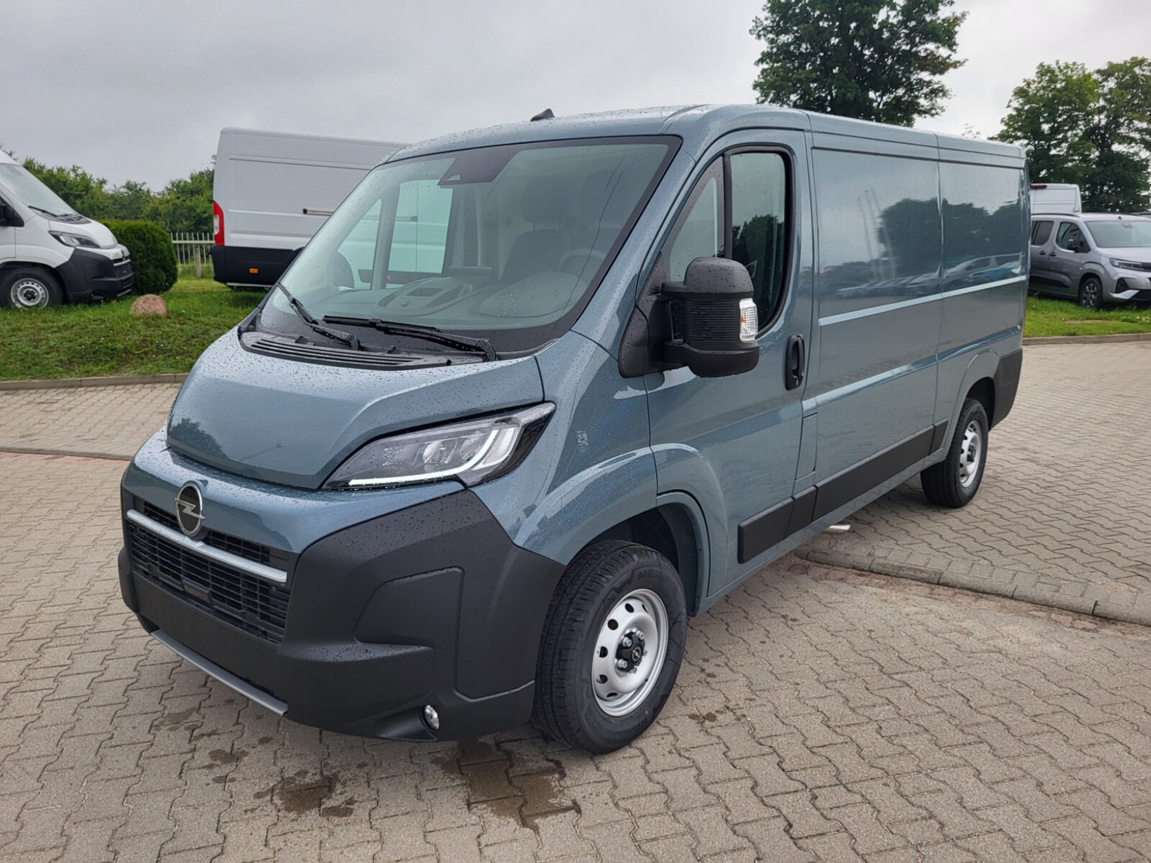 Opel Movano