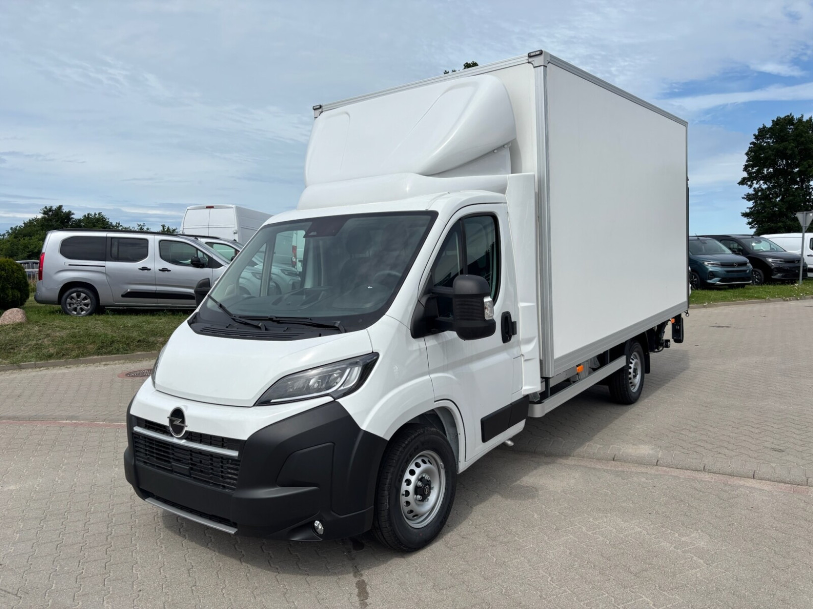 Opel Movano